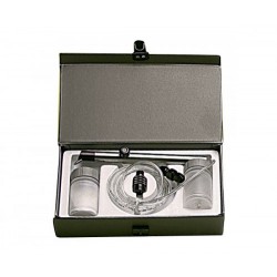 Microarenadora  Mestra